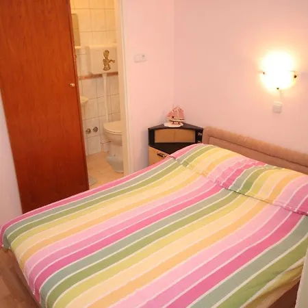 Apartment - Donja 2013b *